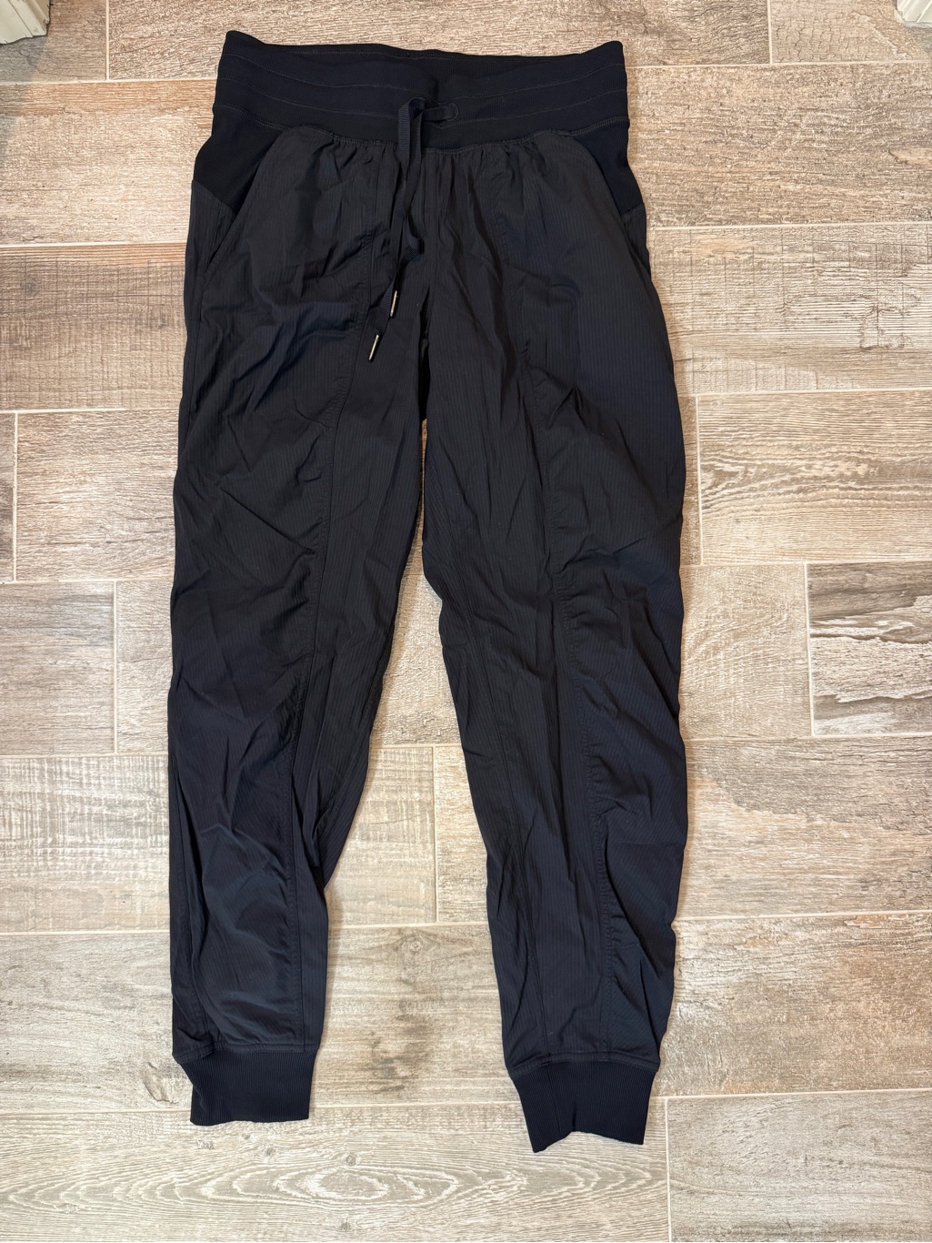 Lululemon Athletica Black Women's Jogger Track Pants